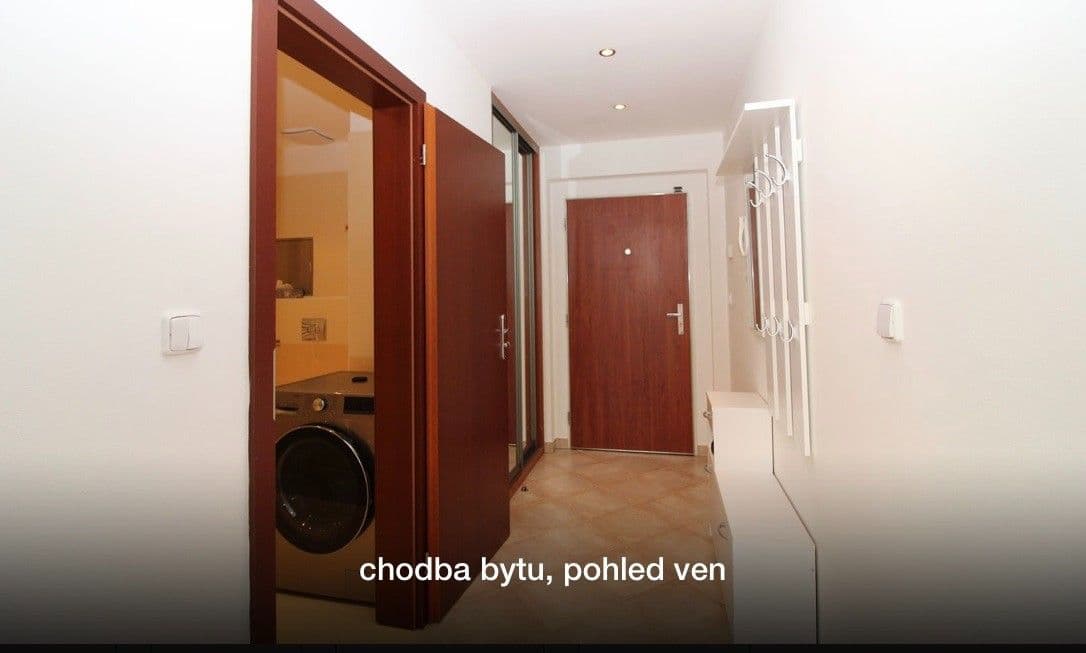 Pronájem bytu 2+kk 43 m², K Dálnici, Praha, Praha Pronájem bytu 2+kk 43 m², K Dálnici, Praha, Praha