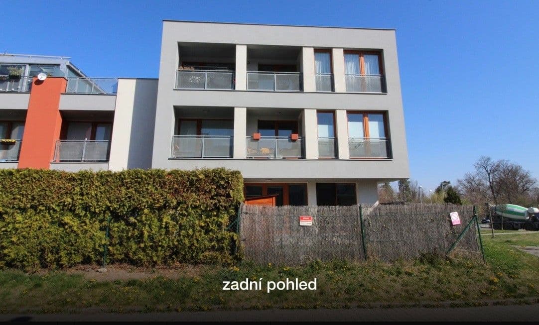 Pronájem bytu 2+kk 43 m², K Dálnici, Praha, Praha Pronájem bytu 2+kk 43 m², K Dálnici, Praha, Praha