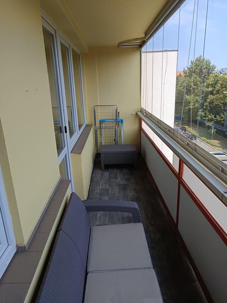 Pronájem bytu 1+kk 29 m², Jiráskova, Pardubice, Pardubický kraj Pronájem bytu 1+kk 29 m², Jiráskova, Pardubice, Pardubický kraj