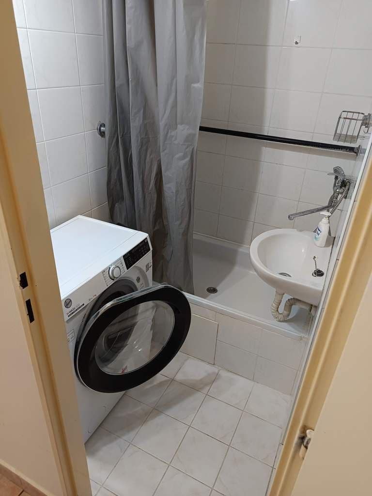 Pronájem bytu 1+kk 29 m², Jiráskova, Pardubice, Pardubický kraj Pronájem bytu 1+kk 29 m², Jiráskova, Pardubice, Pardubický kraj