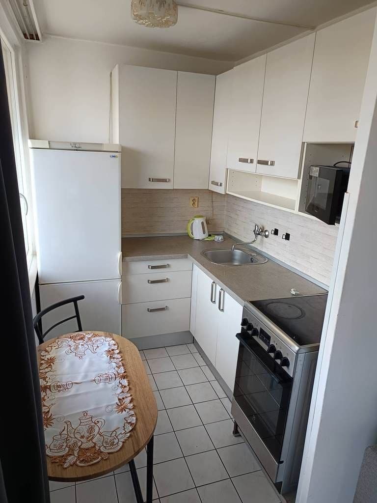 Pronájem bytu 1+kk 29 m², Jiráskova, Pardubice, Pardubický kraj Pronájem bytu 1+kk 29 m², Jiráskova, Pardubice, Pardubický kraj