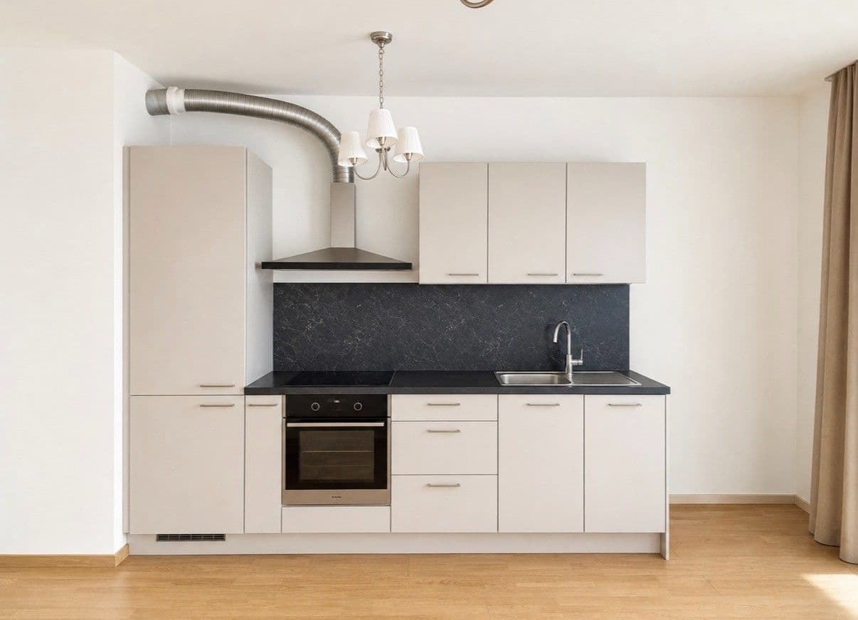 Pronájem bytu 2+kk 56 m², Dělnická, Praha, Praha Pronájem bytu 2+kk 56 m², Dělnická, Praha, Praha