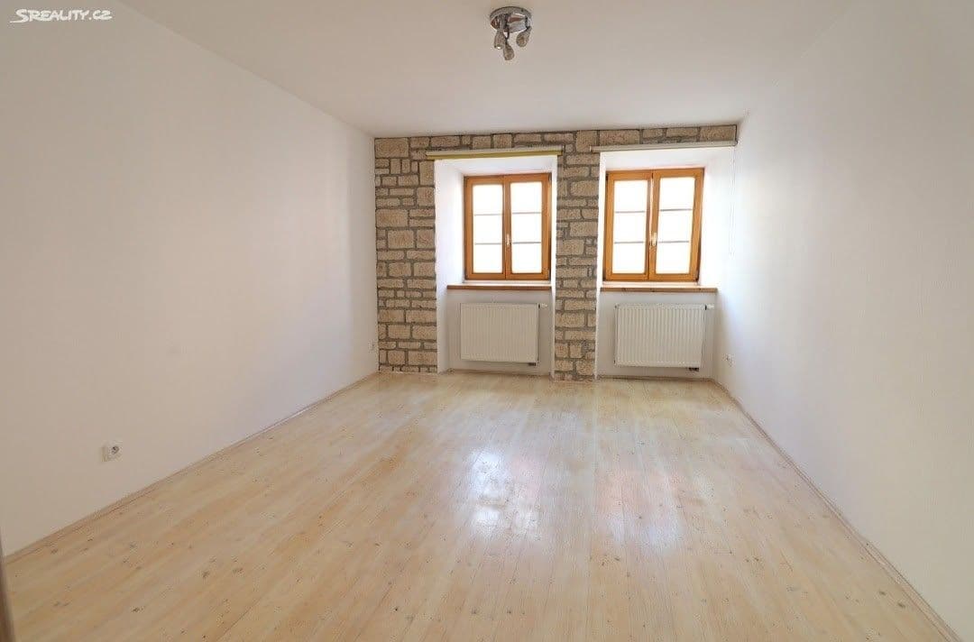 Pronájem bytu 3+kk 80 m², 5. května, Horšovský Týn, Plzeňský kraj Pronájem bytu 3+kk 80 m², 5. května, Horšovský Týn, Plzeňský kraj