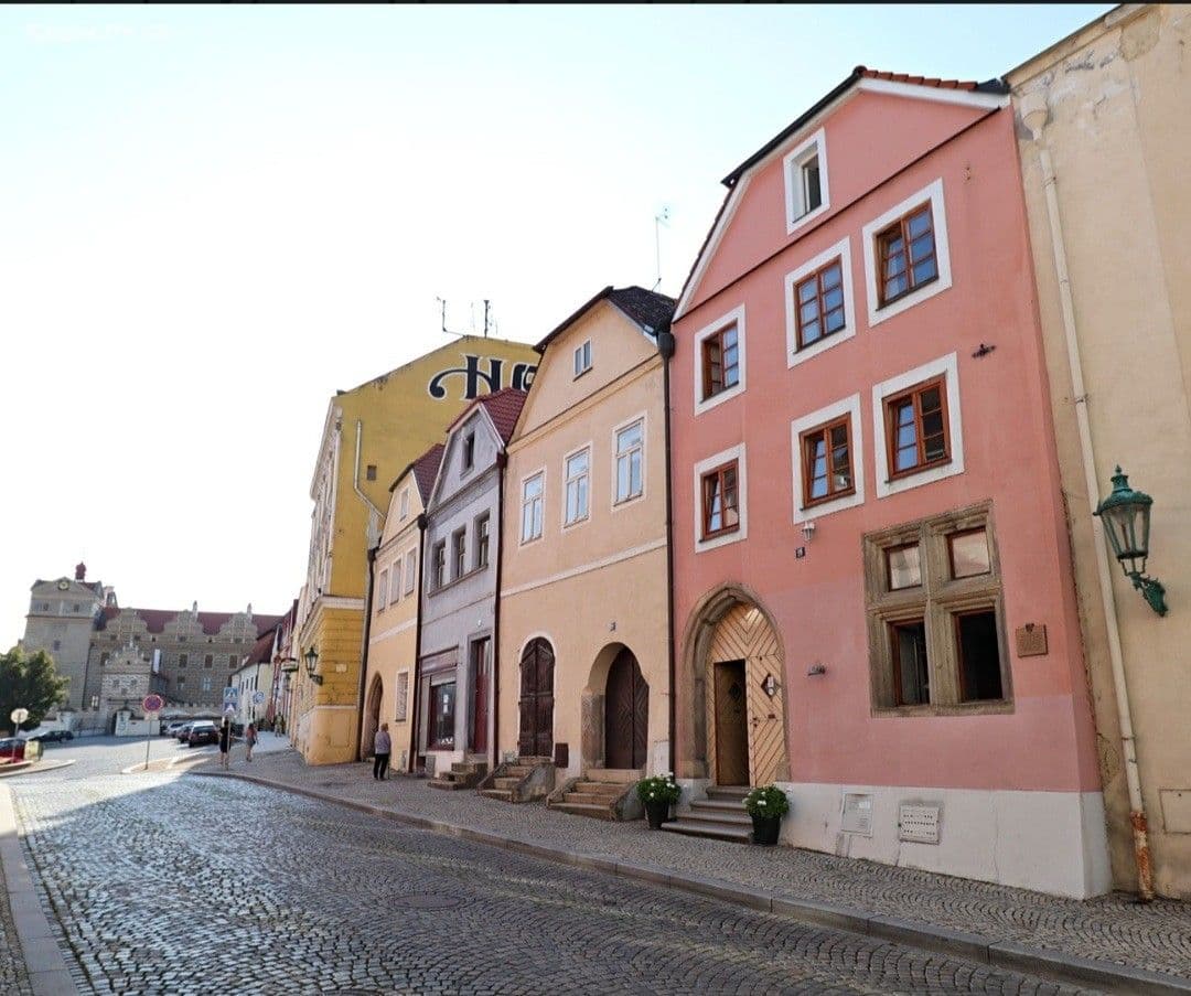 Pronájem bytu 3+kk 80 m², 5. května, Horšovský Týn, Plzeňský kraj Pronájem bytu 3+kk 80 m², 5. května, Horšovský Týn, Plzeňský kraj