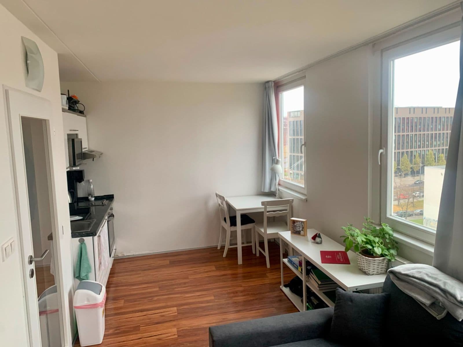 Prodej bytu 1+kk 30 m², Molákova, Praha, Praha Prodej bytu 1+kk 30 m², Molákova, Praha, Praha