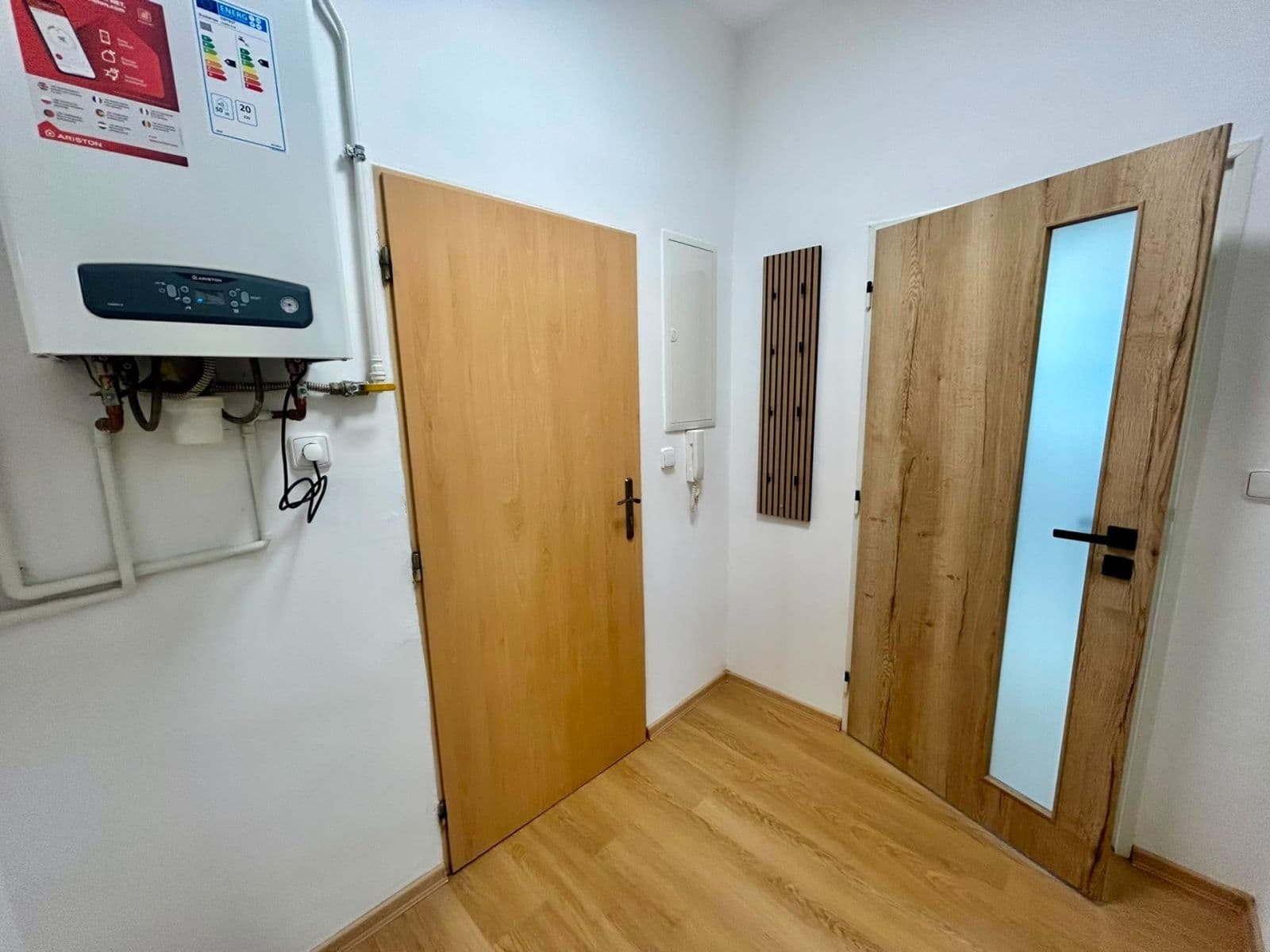 Prodej bytu 2+1 63 m², 1. máje, Hrádek nad Nisou, Liberecký kraj Prodej bytu 2+1 63 m², 1. máje, Hrádek nad Nisou, Liberecký kraj