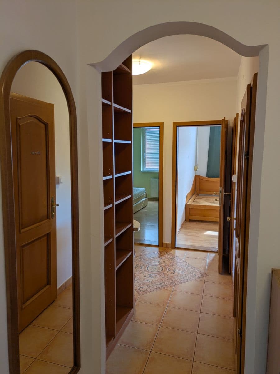 Pronájem bytu 3+1 69 m², Koprivnická, Dúbravka, Bratislavský kraj Pronájem bytu 3+1 69 m², Koprivnická, Dúbravka, Bratislavský kraj