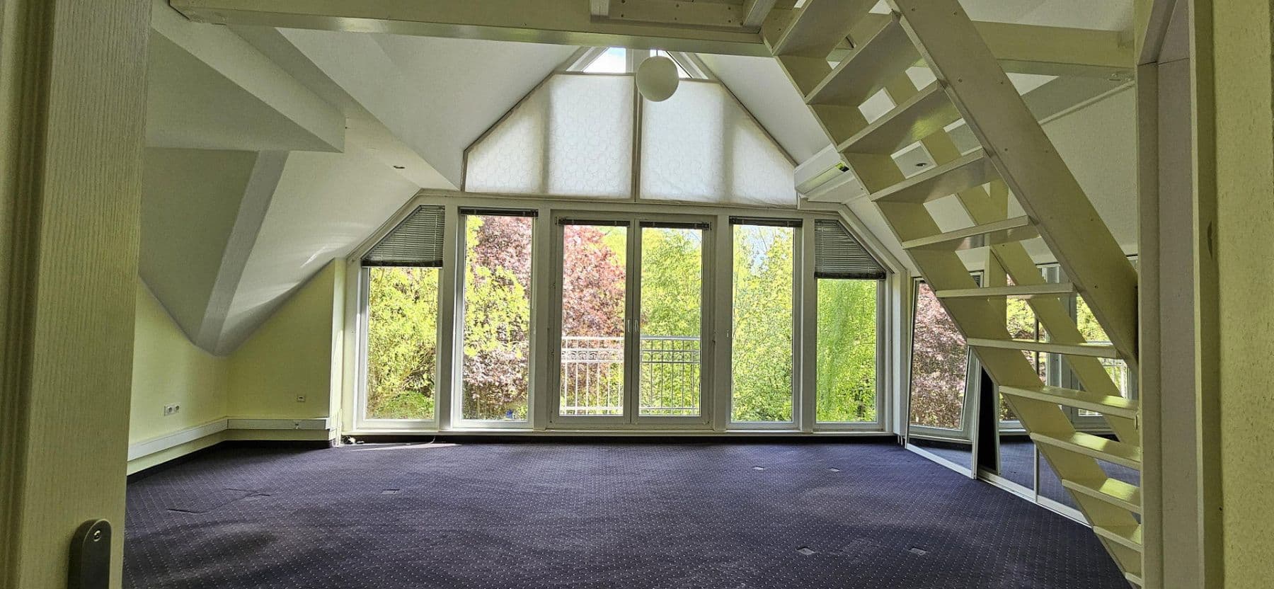 Pronájem bytu 4+1 159 m², Möhnesee, Severní Porýní-Vestfálsko Pronájem bytu 4+1 159 m², Möhnesee, Severní Porýní-Vestfálsko