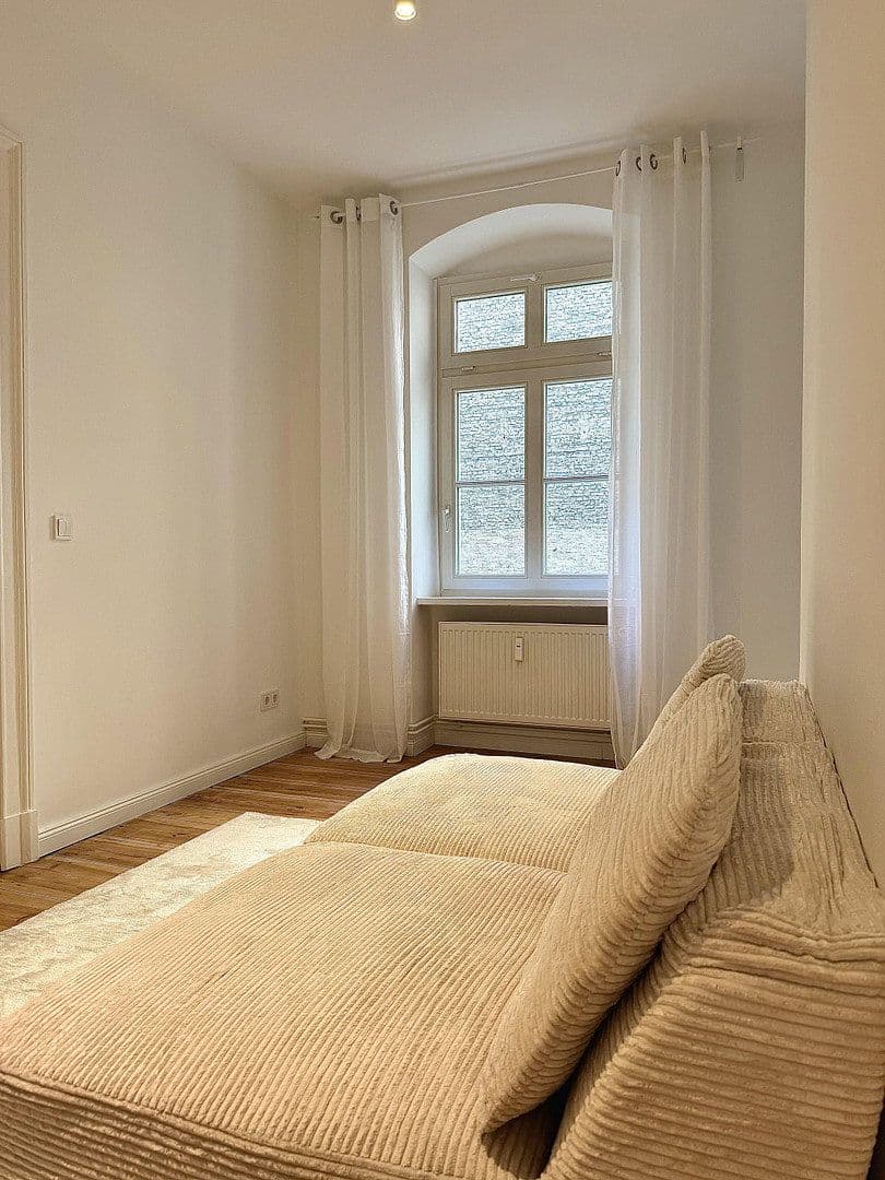 Prodej bytu 2+1 44 m², Berlin, Berlín Prodej bytu 2+1 44 m², Berlin, Berlín