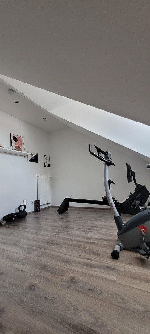 Prodej domu 145 m², pozemek 288 m², Zukowostraße 2, D - 90530 Wendelstein / Bayern, Wendelstein, Bavorsko Prodej domu 145 m², pozemek 288 m², Zukowostraße 2, D - 90530 Wendelstein / Bayern, Wendelstein, Bavorsko
