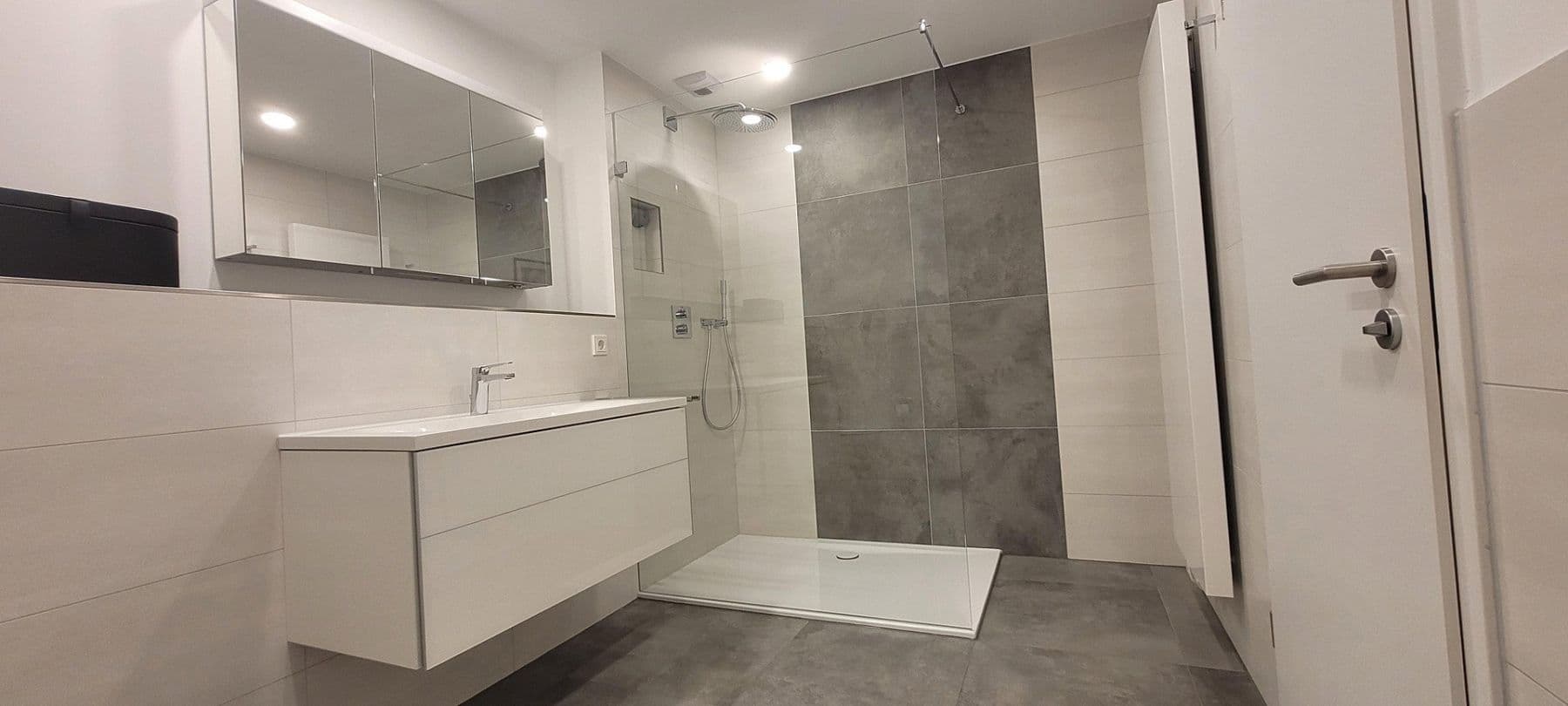Prodej domu 145 m², pozemek 288 m², Zukowostraße 2, D - 90530 Wendelstein / Bayern, Wendelstein, Bavorsko Prodej domu 145 m², pozemek 288 m², Zukowostraße 2, D - 90530 Wendelstein / Bayern, Wendelstein, Bavorsko