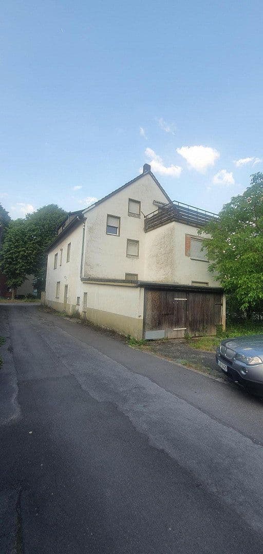 Prodej domu 315 m², pozemek 652 m², Ütterlingser Str. 23, Werdohl, Severní Porýní-Vestfálsko Prodej domu 315 m², pozemek 652 m², Ütterlingser Str. 23, Werdohl, Severní Porýní-Vestfálsko