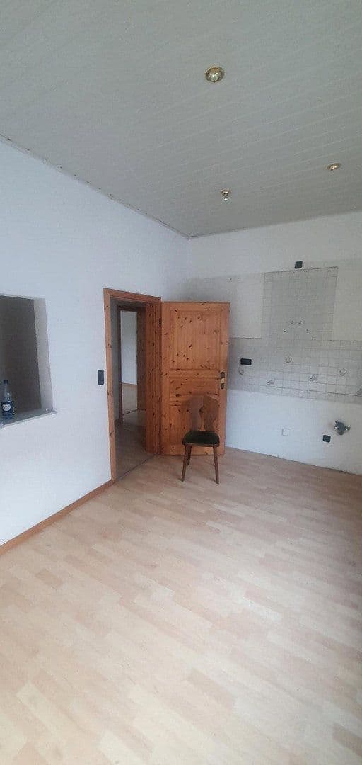 Prodej domu 315 m², pozemek 652 m², Ütterlingser Str. 23, Werdohl, Severní Porýní-Vestfálsko Prodej domu 315 m², pozemek 652 m², Ütterlingser Str. 23, Werdohl, Severní Porýní-Vestfálsko
