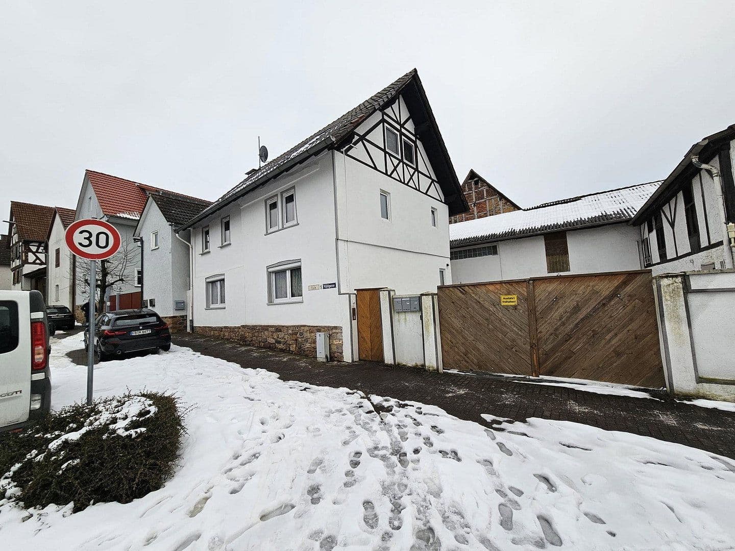 Pronájem bytu 2+1 51 m², Mühlgasse 1, Münzenberg, Hessen Pronájem bytu 2+1 51 m², Mühlgasse 1, Münzenberg, Hessen
