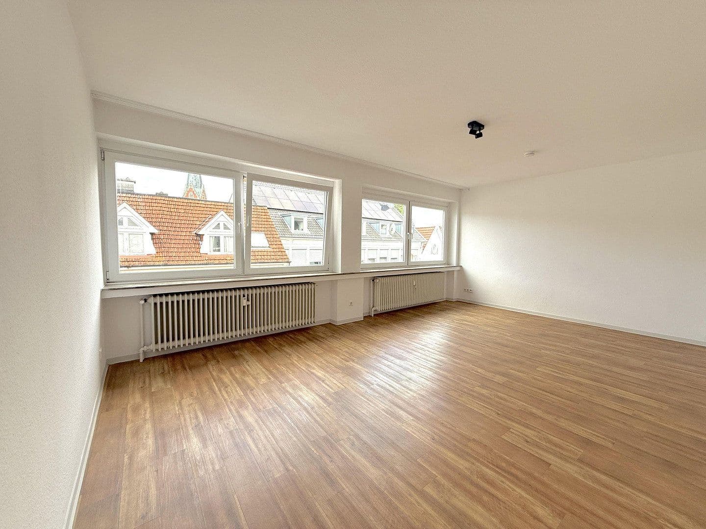 Pronájem bytu 3+1 115 m², Marienstraße 1a, Lingen (Ems), Dolní Sasko Pronájem bytu 3+1 115 m², Marienstraße 1a, Lingen (Ems), Dolní Sasko