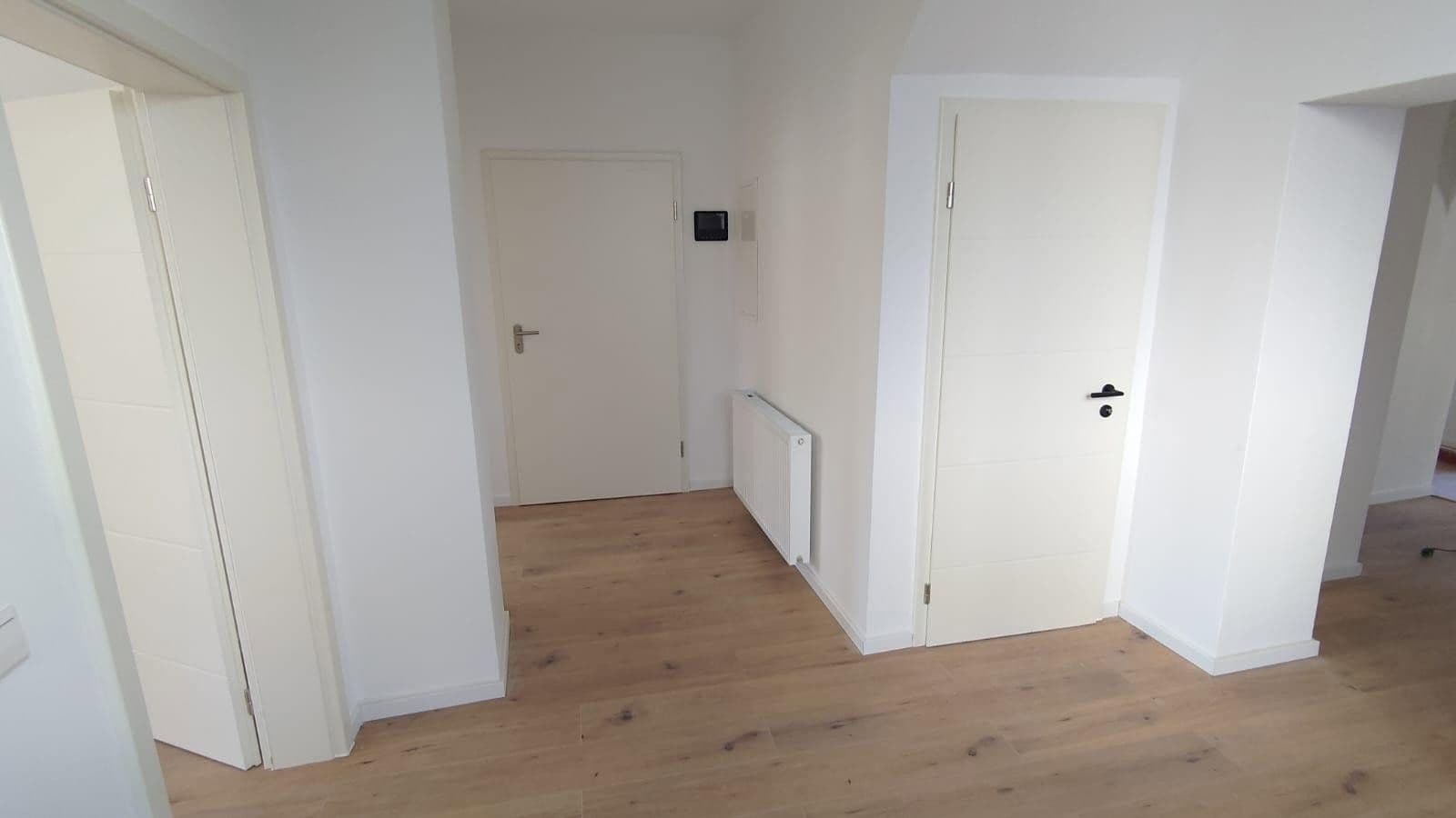 Prodej bytu 3+1 87 m², Hauptstraße 164, Bellheim, Porýní-Falc Prodej bytu 3+1 87 m², Hauptstraße 164, Bellheim, Porýní-Falc