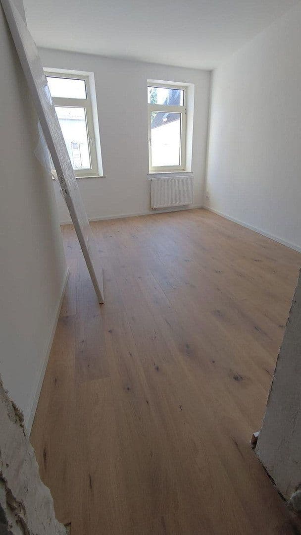 Prodej bytu 3+1 87 m², Hauptstraße 164, Bellheim, Porýní-Falc Prodej bytu 3+1 87 m², Hauptstraße 164, Bellheim, Porýní-Falc