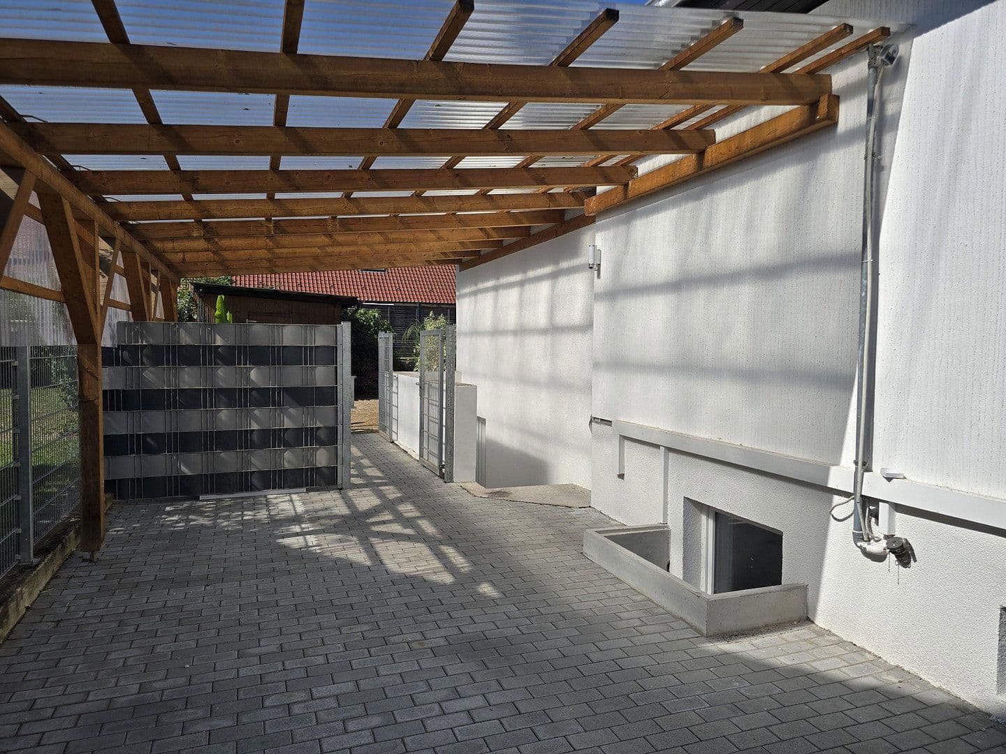 Prodej domu 236 m², pozemek 571 m², Am Sträßel 17, Lustadt, Porýní-Falc Prodej domu 236 m², pozemek 571 m², Am Sträßel 17, Lustadt, Porýní-Falc