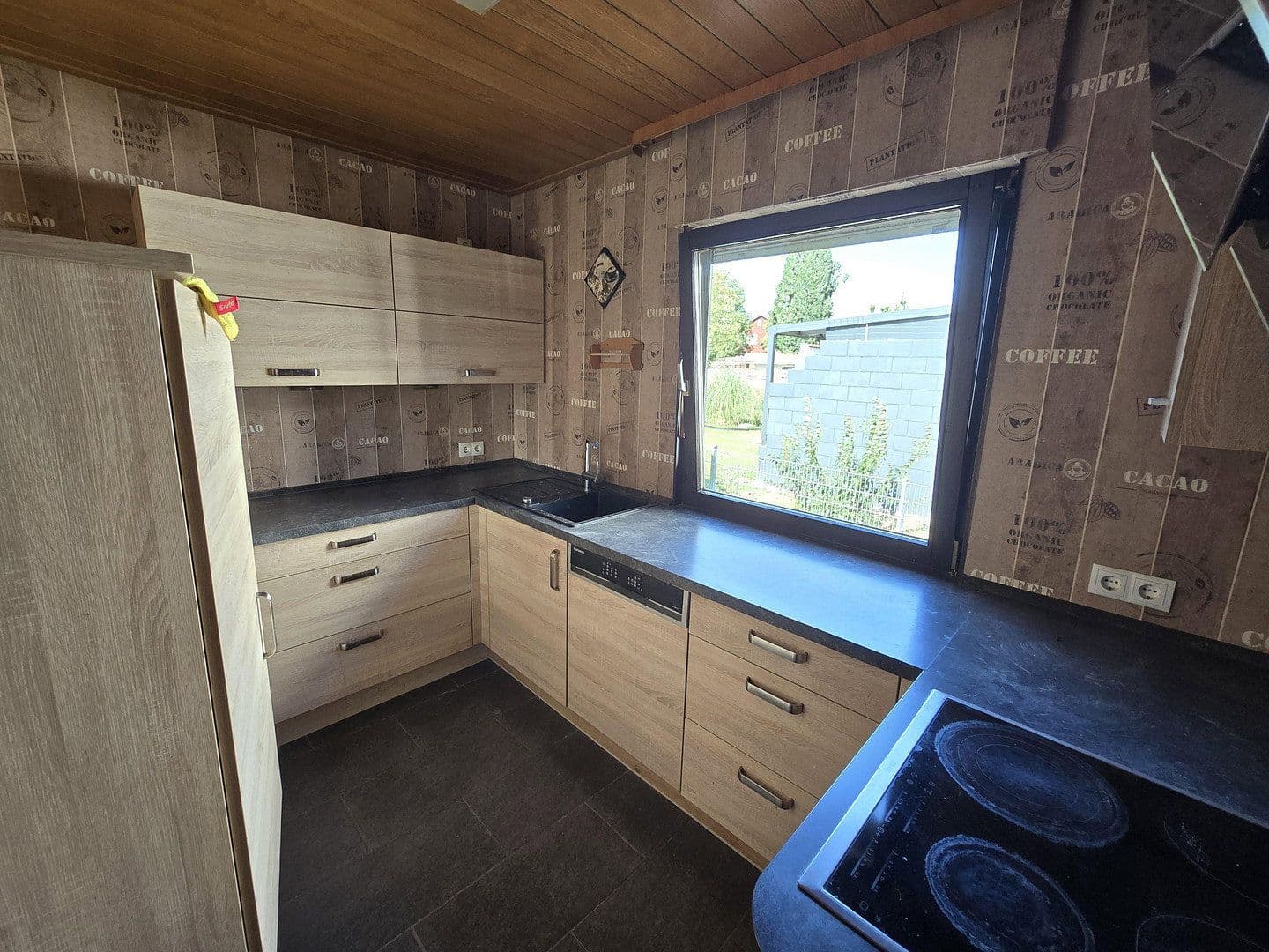 Prodej domu 236 m², pozemek 571 m², Am Sträßel 17, Lustadt, Porýní-Falc Prodej domu 236 m², pozemek 571 m², Am Sträßel 17, Lustadt, Porýní-Falc