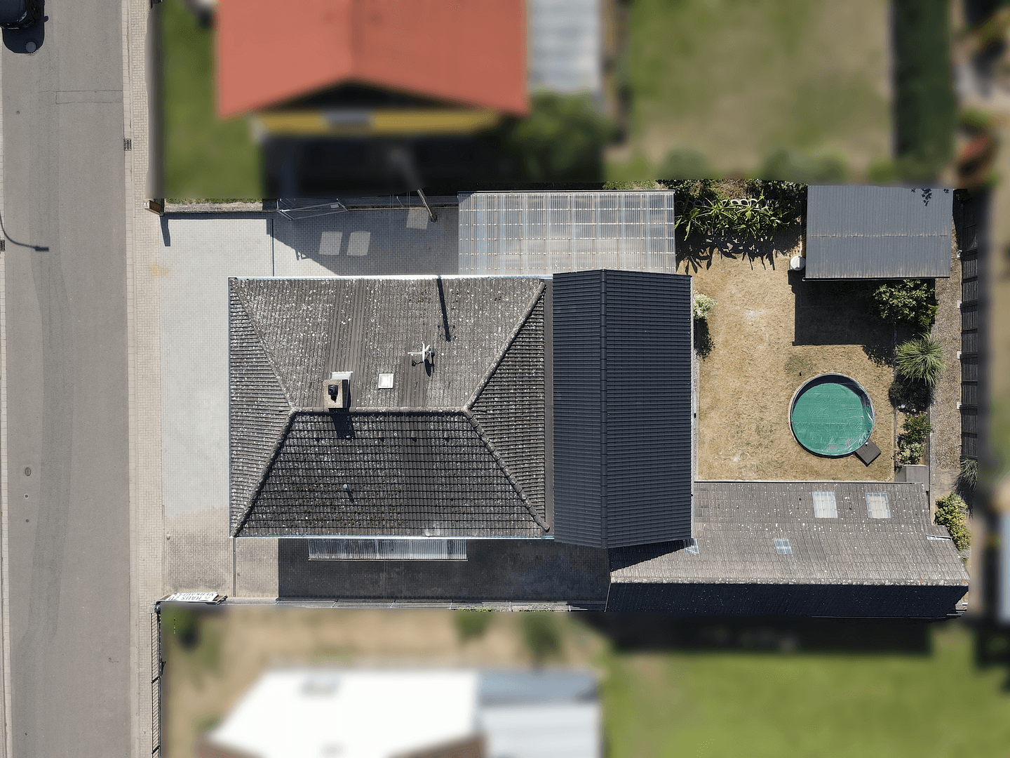 Prodej domu 236 m², pozemek 571 m², Am Sträßel 17, Lustadt, Porýní-Falc Prodej domu 236 m², pozemek 571 m², Am Sträßel 17, Lustadt, Porýní-Falc