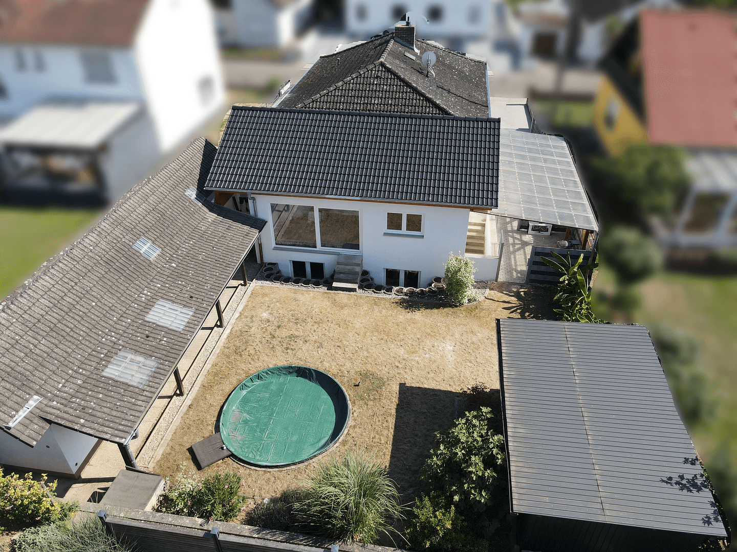 Prodej domu 236 m², pozemek 571 m², Am Sträßel 17, Lustadt, Porýní-Falc Prodej domu 236 m², pozemek 571 m², Am Sträßel 17, Lustadt, Porýní-Falc