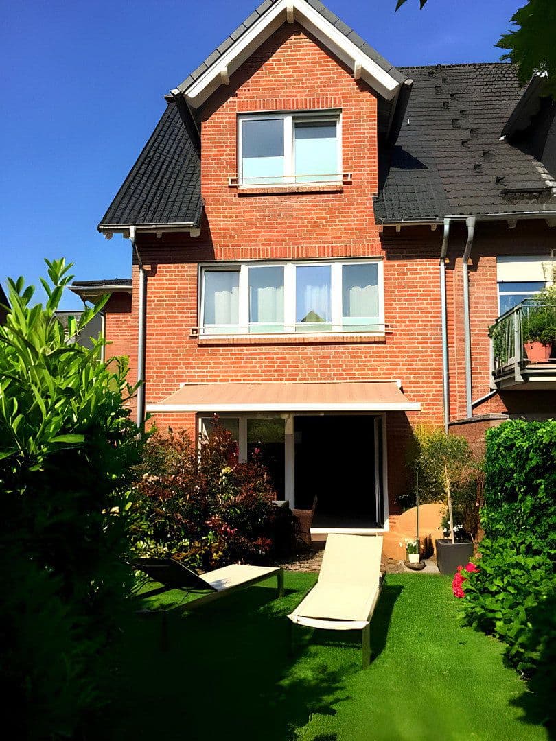 Prodej domu 200 m², pozemek 385 m², Meerbusch, Severní Porýní-Vestfálsko Prodej domu 200 m², pozemek 385 m², Meerbusch, Severní Porýní-Vestfálsko