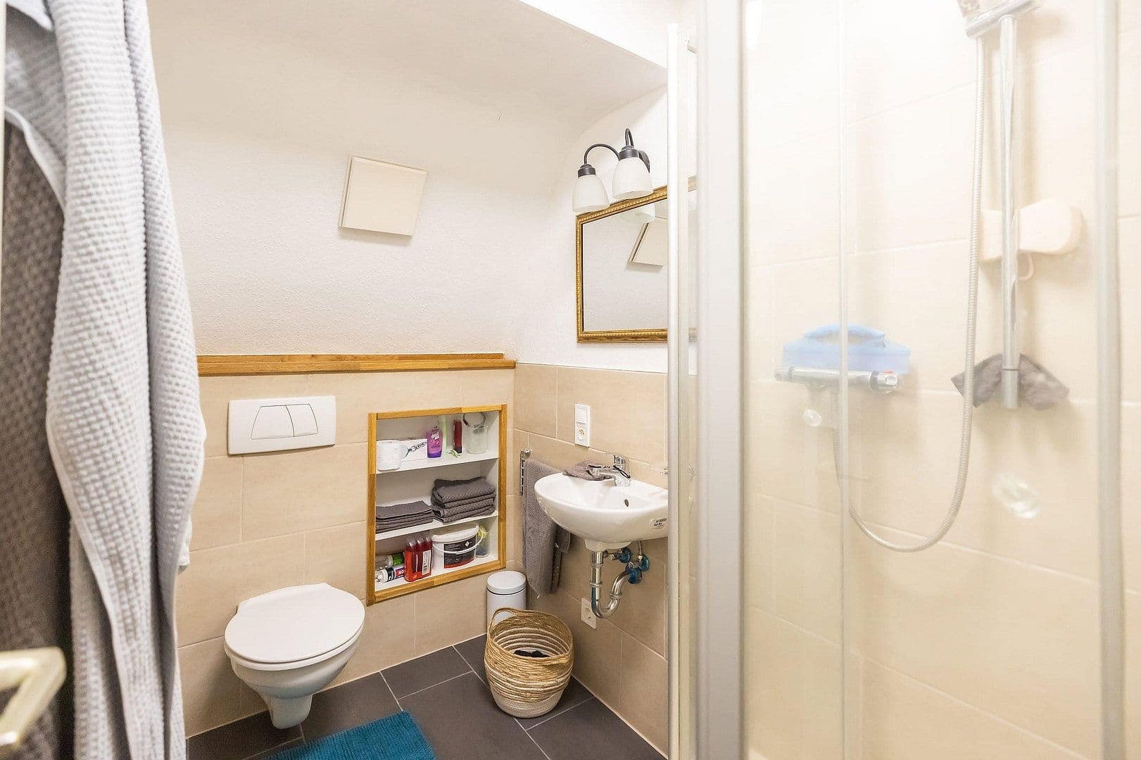 Prodej domu 540 m², pozemek 430 m², Judengasse 32, Rothenburg ob der Tauber, Bavorsko Prodej domu 540 m², pozemek 430 m², Judengasse 32, Rothenburg ob der Tauber, Bavorsko