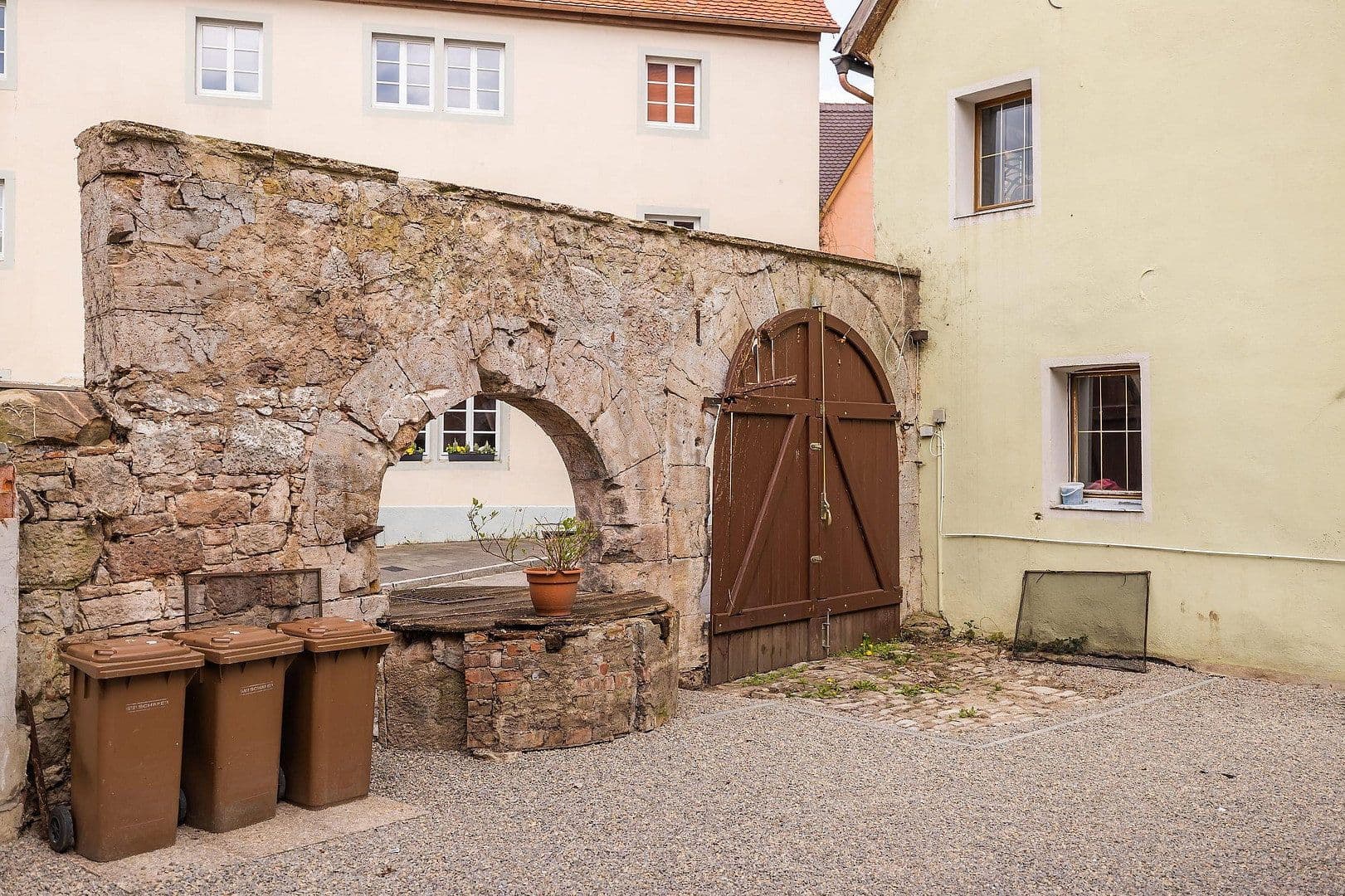 Prodej domu 540 m², pozemek 430 m², Judengasse 32, Rothenburg ob der Tauber, Bavorsko Prodej domu 540 m², pozemek 430 m², Judengasse 32, Rothenburg ob der Tauber, Bavorsko