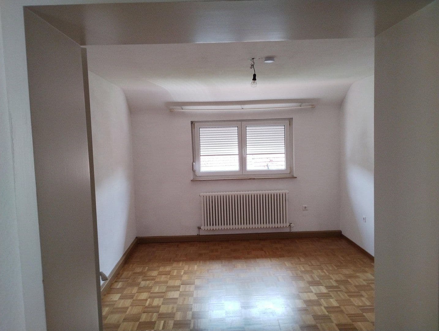 Pronájem bytu 3+kk 83 m², Tübingen, Bádensko-Württembersko Pronájem bytu 3+kk 83 m², Tübingen, Bádensko-Württembersko