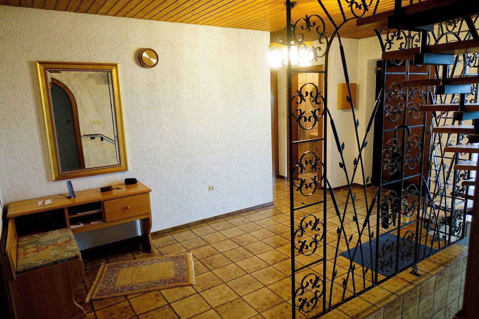 Prodej domu 167 m², pozemek 2.495 m², Laberweinting, Bavorsko Prodej domu 167 m², pozemek 2.495 m², Laberweinting, Bavorsko