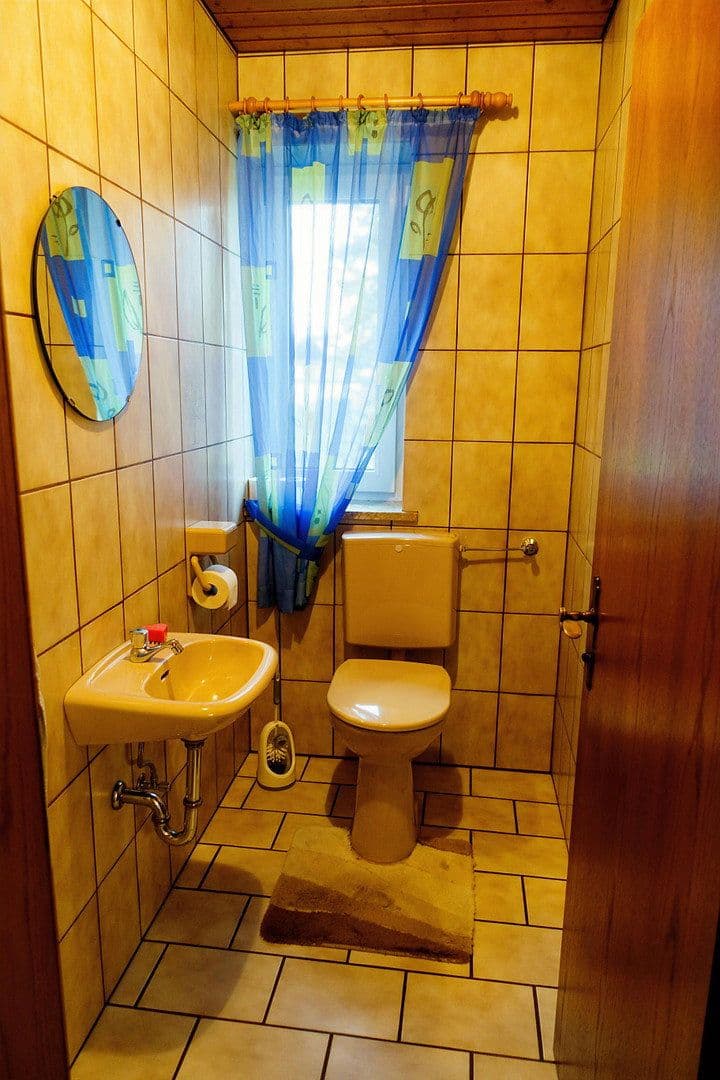 Prodej domu 167 m², pozemek 2.495 m², Laberweinting, Bavorsko Prodej domu 167 m², pozemek 2.495 m², Laberweinting, Bavorsko