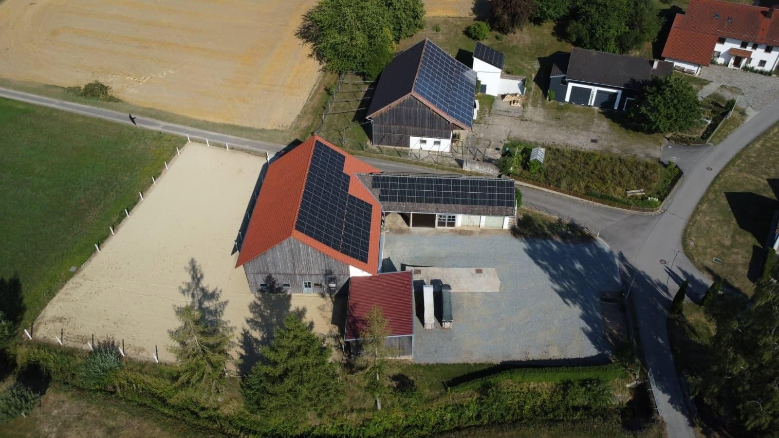Prodej domu 167 m², pozemek 2.495 m², Laberweinting, Bavorsko Prodej domu 167 m², pozemek 2.495 m², Laberweinting, Bavorsko