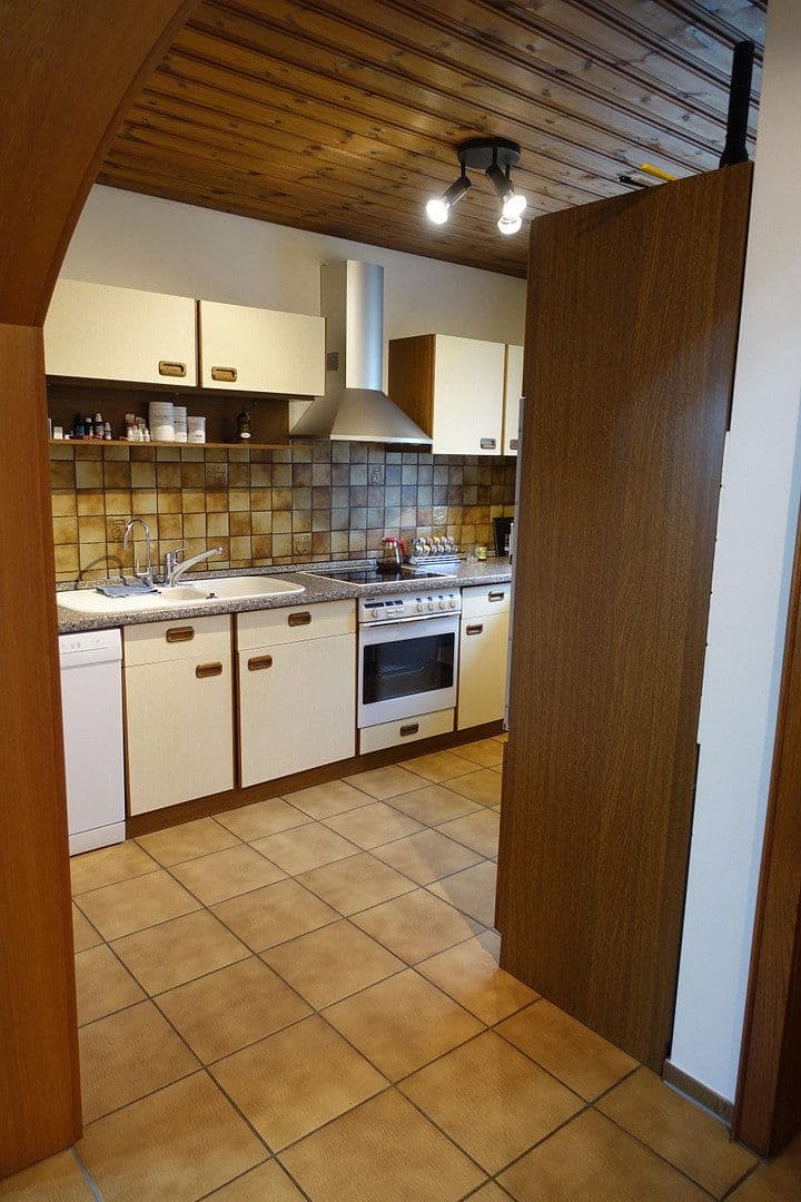 Prodej domu 167 m², pozemek 2.495 m², Laberweinting, Bavorsko Prodej domu 167 m², pozemek 2.495 m², Laberweinting, Bavorsko