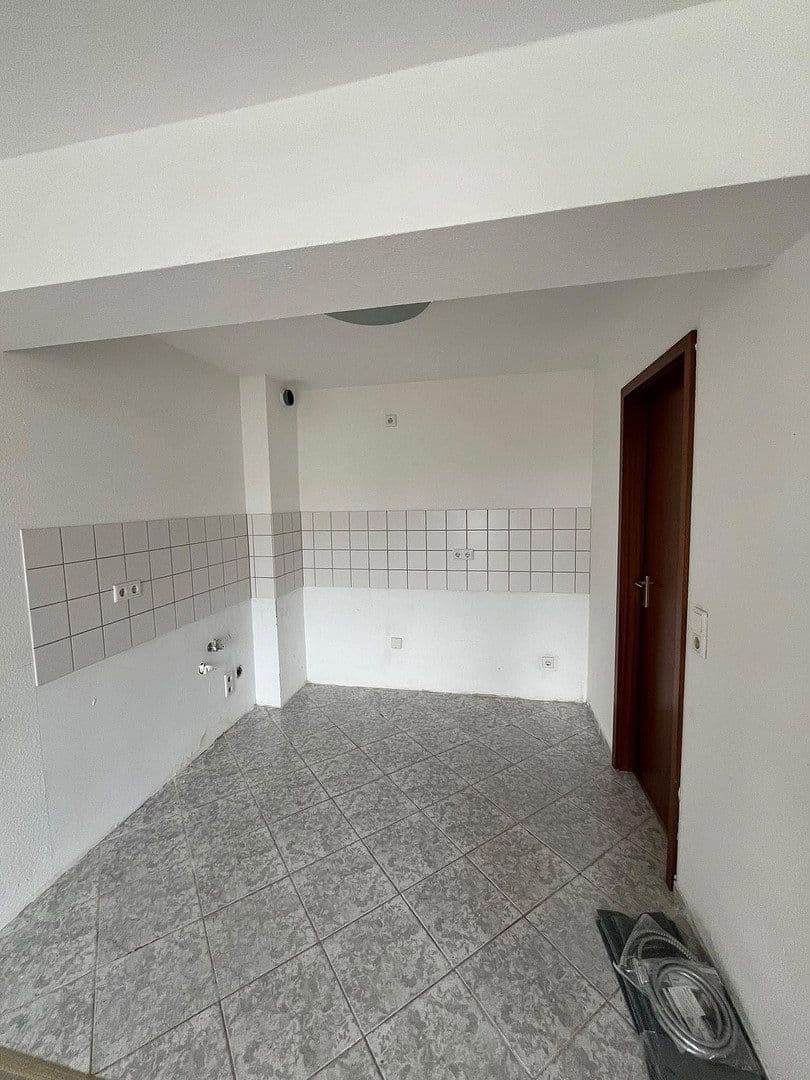 Pronájem bytu 4+1 97 m², Klimmweg 10, Wuppertal, Severní Porýní-Vestfálsko Pronájem bytu 4+1 97 m², Klimmweg 10, Wuppertal, Severní Porýní-Vestfálsko
