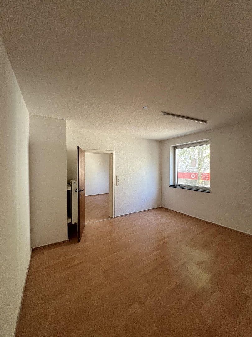 Pronájem bytu 3+1 68 m², Rudolfstraße 24, Cáchy, Severní Porýní-Vestfálsko Pronájem bytu 3+1 68 m², Rudolfstraße 24, Cáchy, Severní Porýní-Vestfálsko
