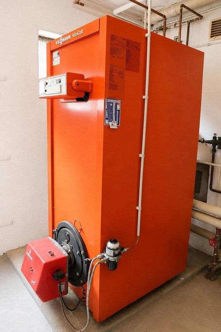 Prodej domu 182 m², pozemek 548 m², Finsterbachstraße 32, Pirmasens, Porýní-Falc Prodej domu 182 m², pozemek 548 m², Finsterbachstraße 32, Pirmasens, Porýní-Falc