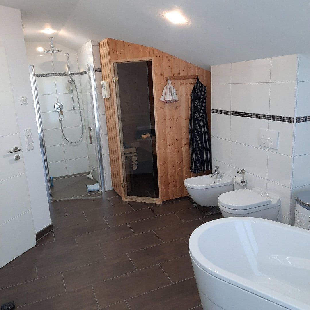 Prodej domu 173 m², pozemek 404 m², Am Knick 11, Henstedt-Ulzburg, Šlesvicko-Holštýnsko Prodej domu 173 m², pozemek 404 m², Am Knick 11, Henstedt-Ulzburg, Šlesvicko-Holštýnsko
