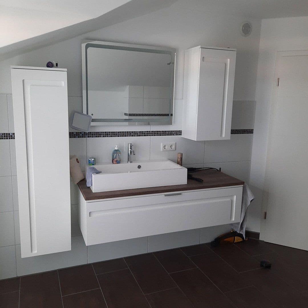 Prodej domu 173 m², pozemek 404 m², Am Knick 11, Henstedt-Ulzburg, Šlesvicko-Holštýnsko Prodej domu 173 m², pozemek 404 m², Am Knick 11, Henstedt-Ulzburg, Šlesvicko-Holštýnsko
