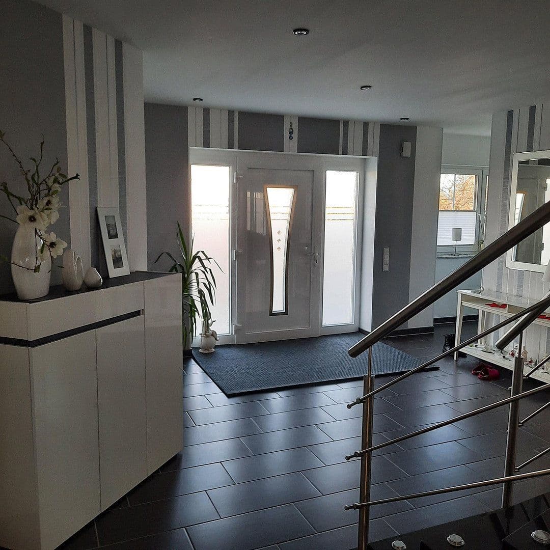 Prodej domu 173 m², pozemek 404 m², Am Knick 11, Henstedt-Ulzburg, Šlesvicko-Holštýnsko Prodej domu 173 m², pozemek 404 m², Am Knick 11, Henstedt-Ulzburg, Šlesvicko-Holštýnsko