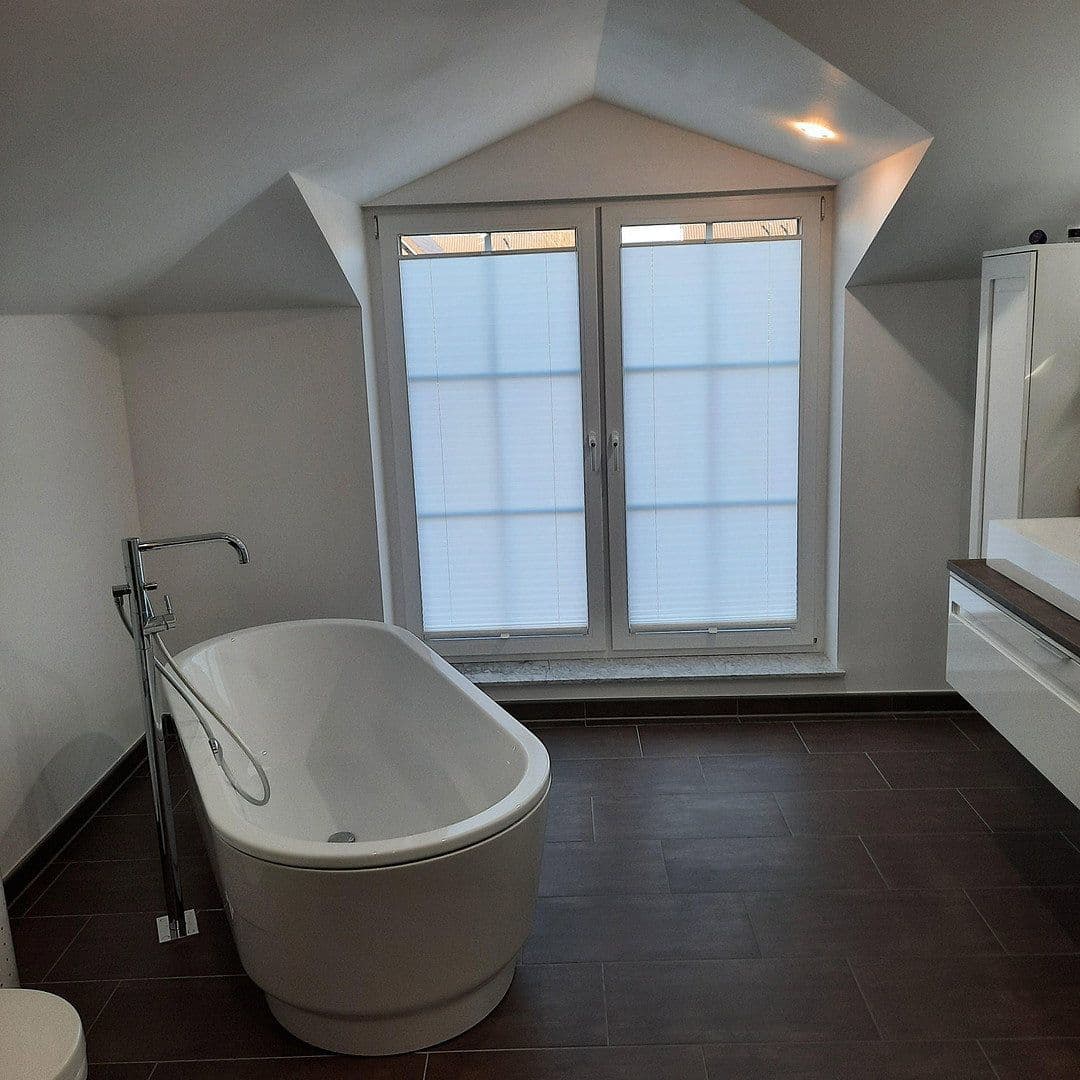 Prodej domu 173 m², pozemek 404 m², Am Knick 11, Henstedt-Ulzburg, Šlesvicko-Holštýnsko Prodej domu 173 m², pozemek 404 m², Am Knick 11, Henstedt-Ulzburg, Šlesvicko-Holštýnsko