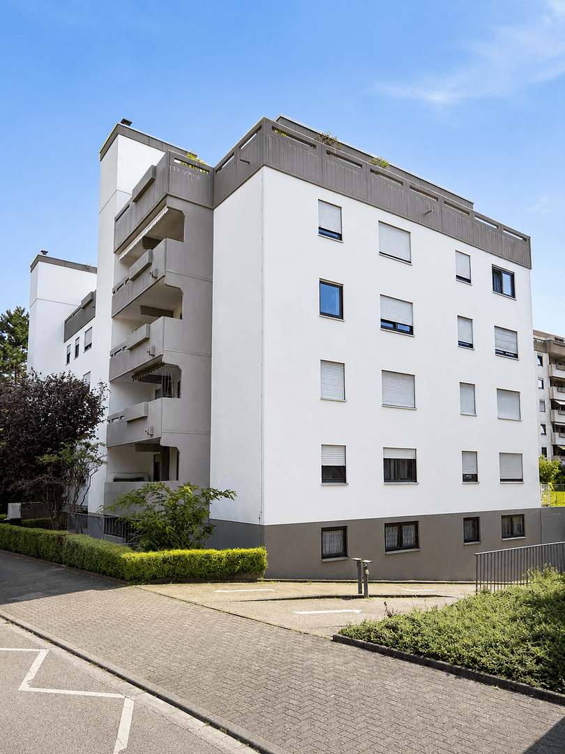 Pronájem bytu 3+kk 104 m², Grünewaldstraße 38, Karlsruhe, Bádensko-Württembersko Pronájem bytu 3+kk 104 m², Grünewaldstraße 38, Karlsruhe, Bádensko-Württembersko