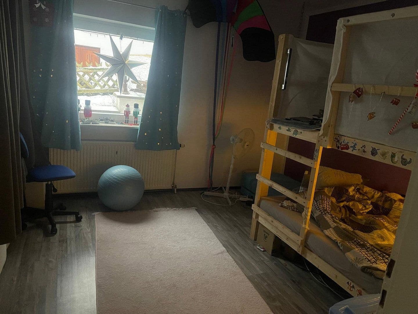 Prodej domu 140 m², pozemek 416 m², Mücke, Hessen Prodej domu 140 m², pozemek 416 m², Mücke, Hessen