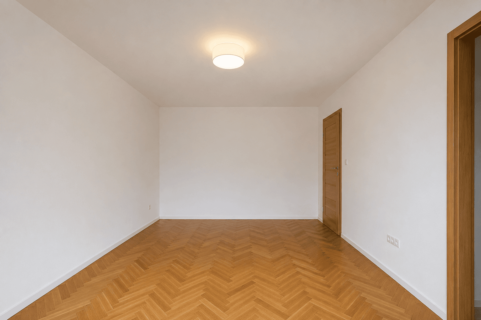 Prodej bytu 4+1 87 m², München, Bavorsko Prodej bytu 4+1 87 m², München, Bavorsko
