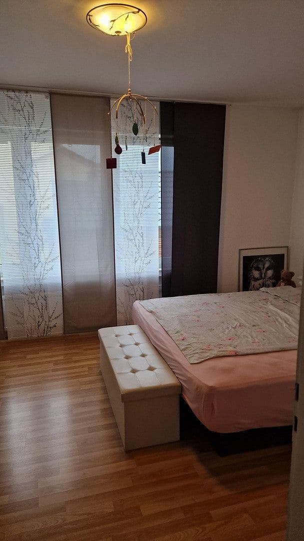 Pronájem bytu 3+1 77 m², Bad Pyrmont, Dolní Sasko Pronájem bytu 3+1 77 m², Bad Pyrmont, Dolní Sasko