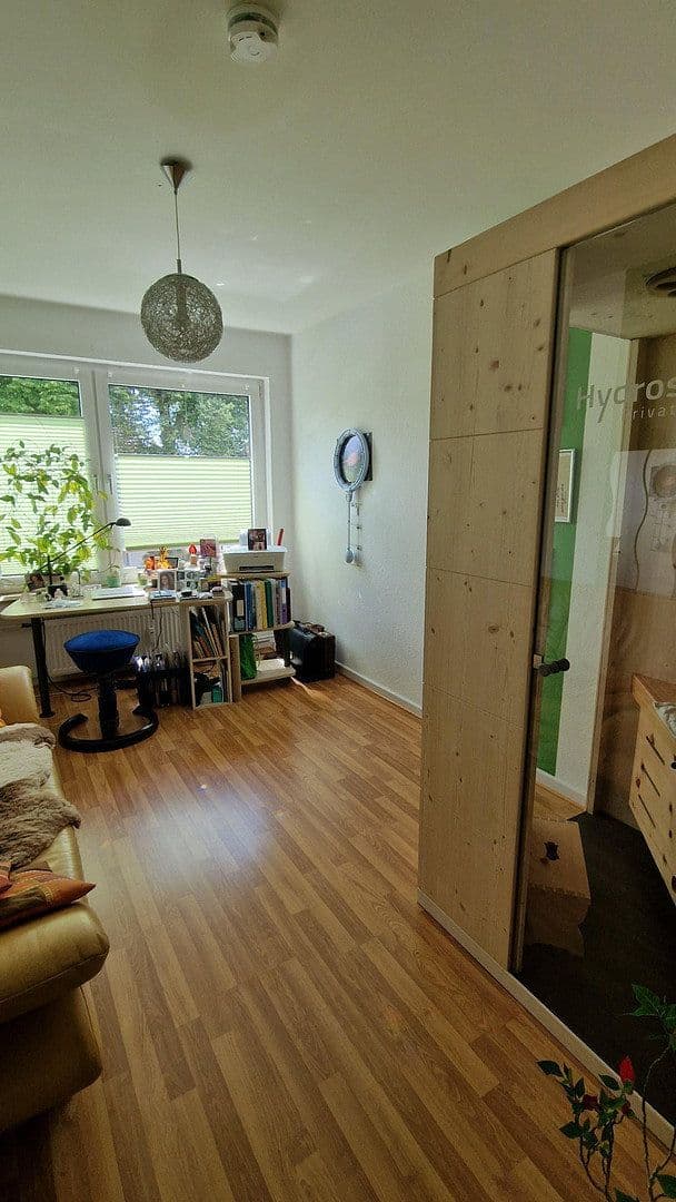 Pronájem bytu 3+1 77 m², Bad Pyrmont, Dolní Sasko Pronájem bytu 3+1 77 m², Bad Pyrmont, Dolní Sasko