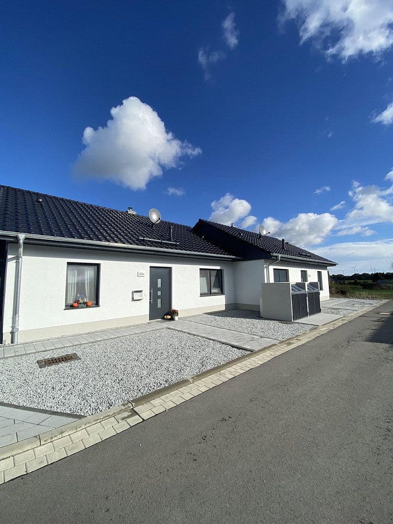 Pronájem bytu 3+1 101 m², Am Eßfeld 52b, Luckau, Braniborsko Pronájem bytu 3+1 101 m², Am Eßfeld 52b, Luckau, Braniborsko
