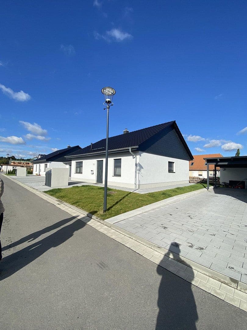 Pronájem bytu 3+1 101 m², Am Eßfeld 52b, Luckau, Braniborsko Pronájem bytu 3+1 101 m², Am Eßfeld 52b, Luckau, Braniborsko