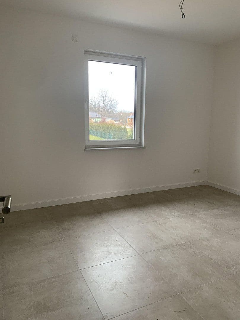 Pronájem bytu 3+1 101 m², Am Eßfeld 52b, Luckau, Braniborsko Pronájem bytu 3+1 101 m², Am Eßfeld 52b, Luckau, Braniborsko