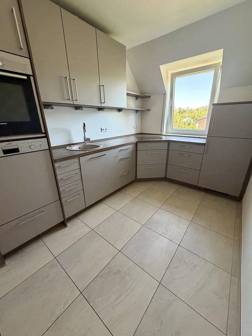 Pronájem bytu 2+1 75 m², Eberstadt, Hessen Pronájem bytu 2+1 75 m², Eberstadt, Hessen