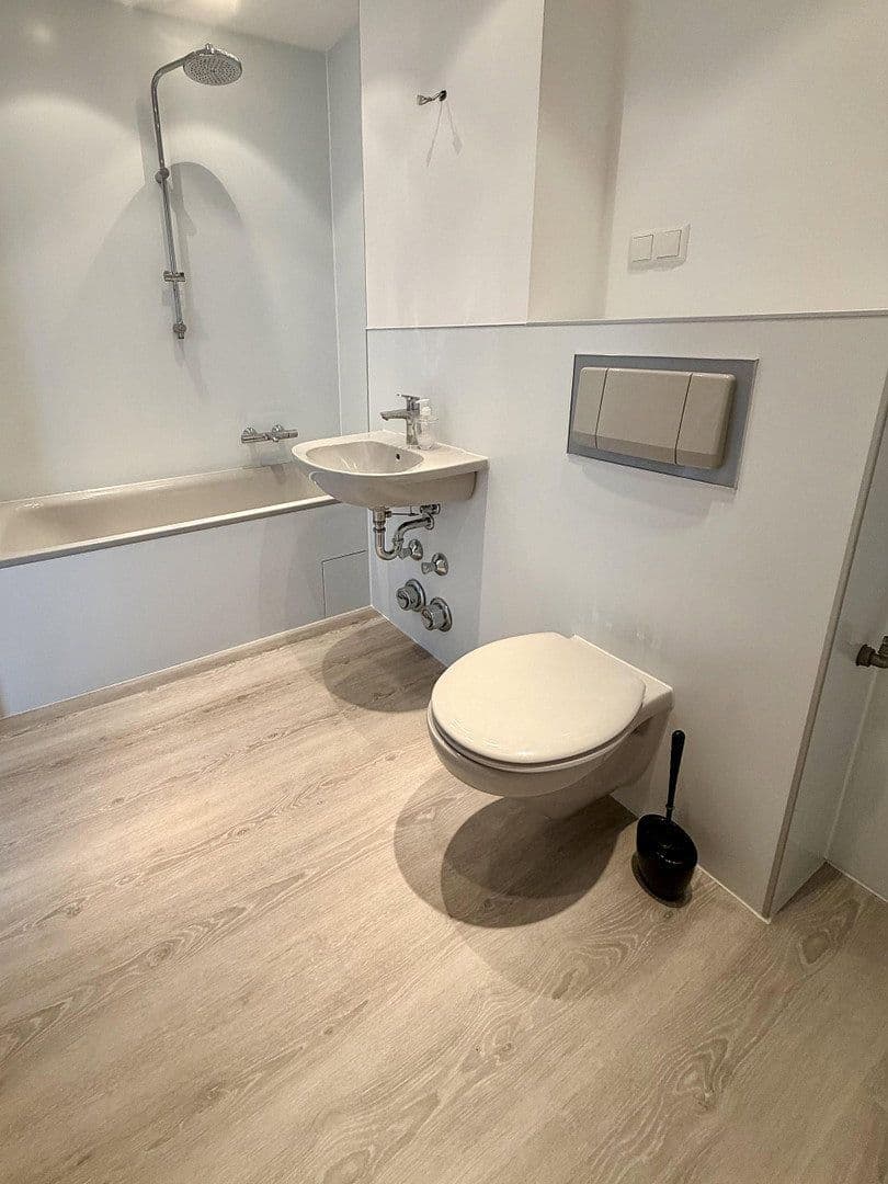 Pronájem bytu 2+1 75 m², Eberstadt, Hessen Pronájem bytu 2+1 75 m², Eberstadt, Hessen